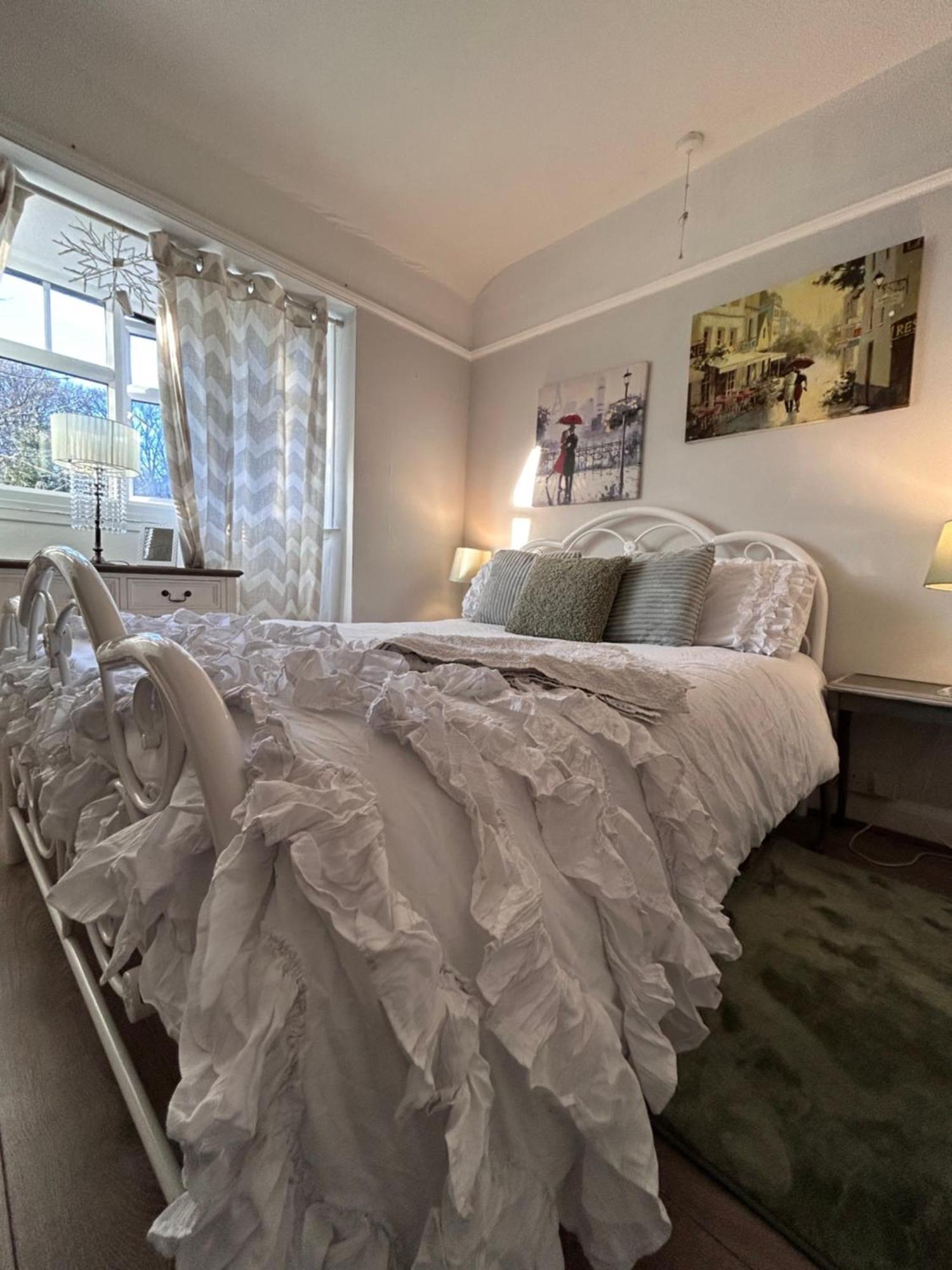 Redditch Rest Near Town Centre & Transport Links Apartman Kültér fotó